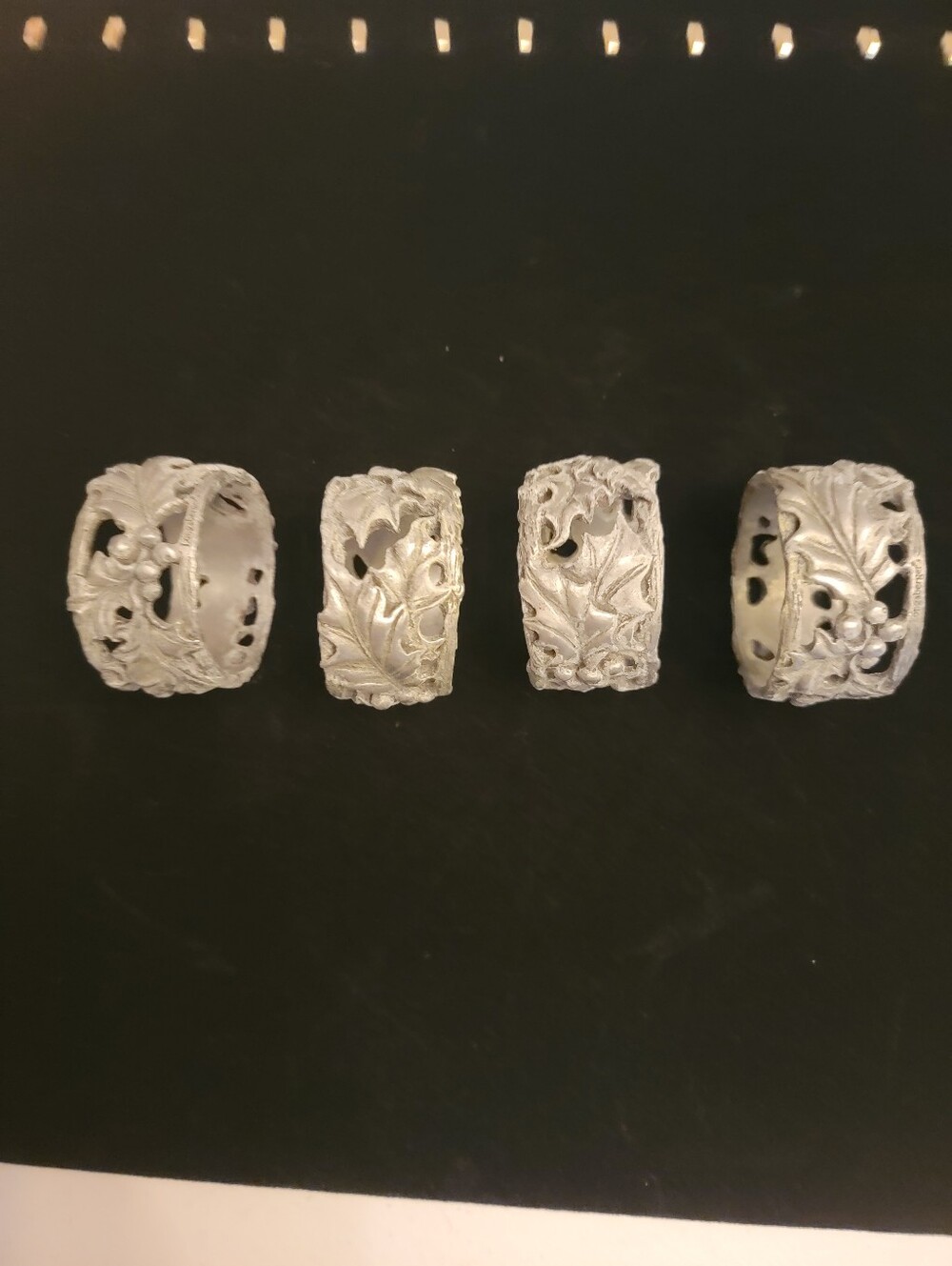 Vintage Longaberger Set Of 4 Pewter Napkin Rings